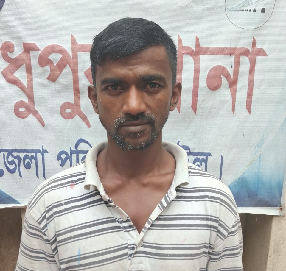 শোলাকুড়িতে বিএনপি নেতা মিঠুর মা জালেমন বেগম হত্যা মামলার আসামি গ্রেপ্তার